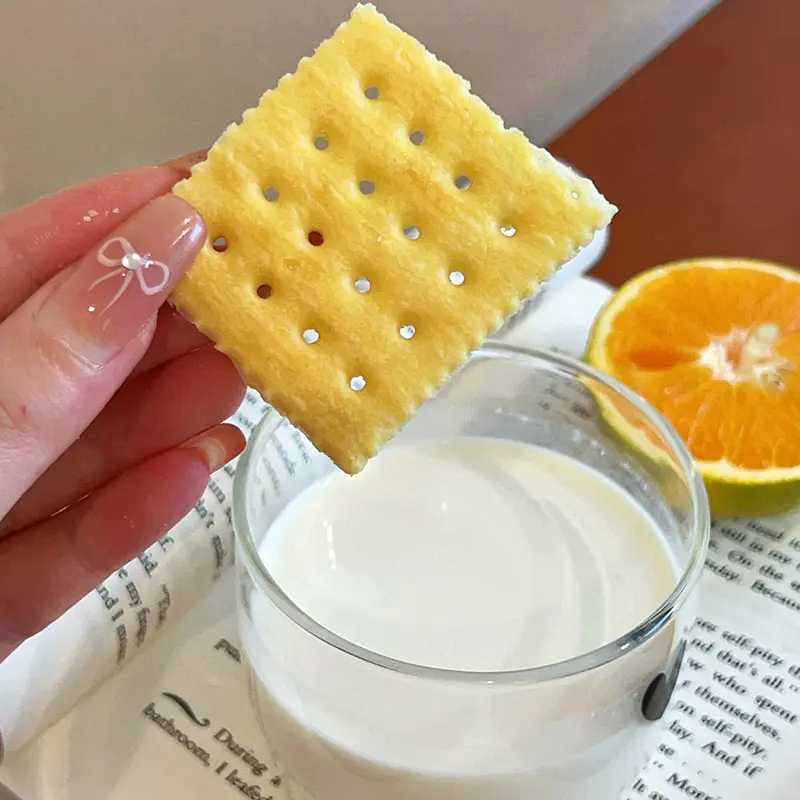 Lac Soda Crackers
