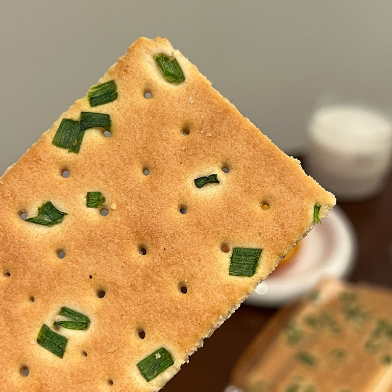 Green Cepa Crackers